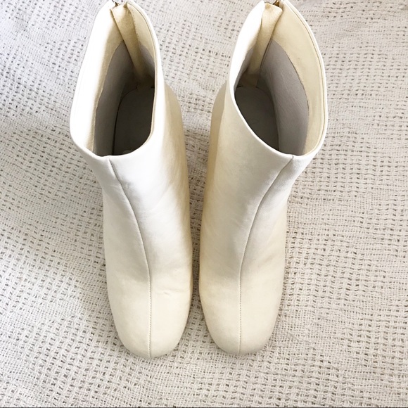 Joie Saleema Block Heel Bootie - Picture 5 of 8